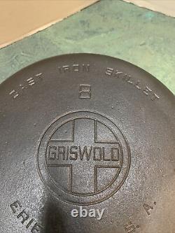 Vintage GRISWOLD #8 Cast Iron Skillet Large Logo 704 Z Cleaned Slight Wobble