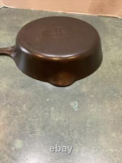 Vintage GRISWOLD Cast Iron SKILLET # 5 Small Block Logo Erie, PA Sets Level