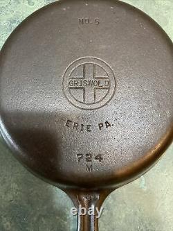 Vintage GRISWOLD Cast Iron SKILLET # 5 Small Block Logo Erie, PA Sets Level