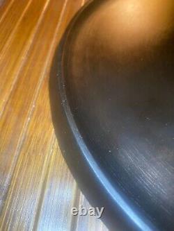 Vintage Griswold cast iron round griddle # 9 609 Large block RARE CONDITION