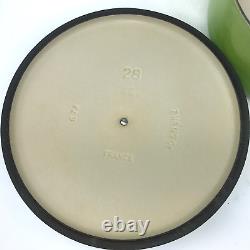 Vintage LE CREUSET 28 Round Dutch Oven Kiwi Green 7.25 Quart Cast Iron Pot & Lid