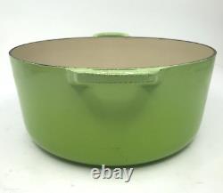 Vintage LE CREUSET 28 Round Dutch Oven Kiwi Green 7.25 Quart Cast Iron Pot & Lid