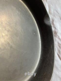 Vintage Lodge Cast Iron Skillet Arch Logo No Notch Raised No 8 Fry Pan Smooth