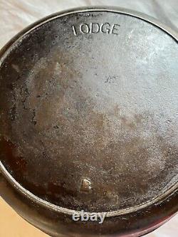 Vintage Lodge Cast Iron Skillet Arch Logo No Notch Raised No 8 Fry Pan Smooth