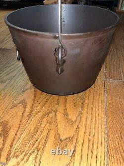 Vintage No. 7 Cast Iron 3 Leg Kettle, Bean Pot, 9-3/8 Dia, Gate Mark