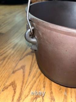 Vintage No. 7 Cast Iron 3 Leg Kettle, Bean Pot, 9-3/8 Dia, Gate Mark