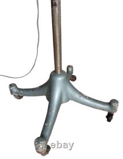 Vintage Rare Tallest 100´´ Adjustable Industrial Floor Lamp Cast Iron 65 Lbs