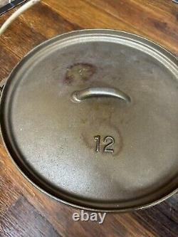 Vintage Unmarked Lodge #12 CO D USA Cast Iron Pot Camp Dutch Oven 3 Footed Lid