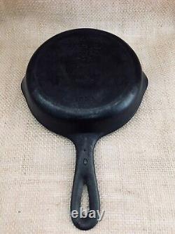 Vintage Wagner Ware Sidney Cast Iron Skillet Frying Pan -0- 1053 6 1/2 Inches