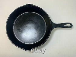 Vintage Wagner Ware Sidney -O- Cast Iron Skillet #8 (1058M) with Heat Ring