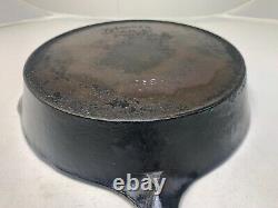 Vintage Wagner Ware Sidney -O- Cast Iron Skillet #8 (1058M) with Heat Ring