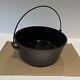 Vintage Cast Iron Dutch Oven #10 3 Footed Sits Flat