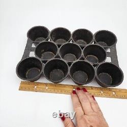 Ancien No. 10 B Poêle à muffins en fonte avec 11 formes