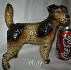 Antique Hubley USA Cast Iron Fox Terrier Dog Accueil Statue Porte Art 7 Lb Doorstop