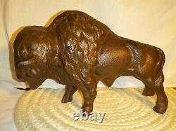 Art Populaire Rustique Bison Buffalo Cast Iron Statue 1o. 5l X7.5h 8,5lbs Original