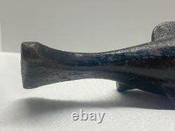 Art populaire VTG 9.5 et pèse 7 lbs. BAC À PORTE EN FONTE EN FORME DE BALEINE PEINT À LA MAIN