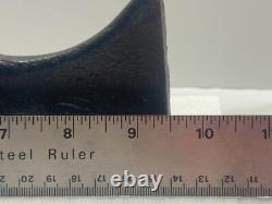 Art populaire VTG 9.5 et pèse 7 lbs. BAC À PORTE EN FONTE EN FORME DE BALEINE PEINT À LA MAIN