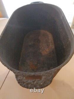 Chaudière antique en fonte pour jambon : 20 pouces de longueur x 11 pouces de largeur x 10 pouces de hauteur, plus de 20 livres, utilisée.