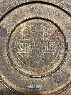Couvercle de poêle Griswold n°8 en fonte avec lettres en relief et système d'arrosage automatique 468, non restauré.