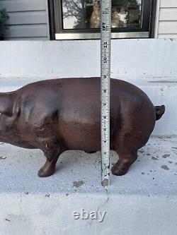 Énorme Tirelire en fonte antique en forme de cochon cochon Sculpture Cale-porte 24 livres 18 pouces Vintage