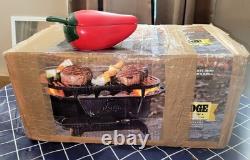 Gril BBQ en fonte de style hibachi Lodge Sportsman - Article discontinué