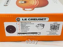 La Cocotte Le Creuset Signature 20cm 7-3/4 2-3/4 qt avec Bouton en Or Figué en Fonte