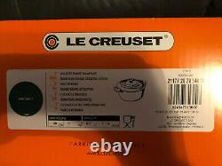 La Cocotte en fonte Le Creuset Signature de 7-1/4 litres, couleur artichaut vert, NEUVE.