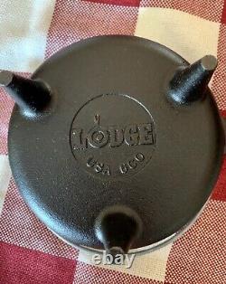 Marmite hollandaise de camp Lodge en fonte de 6 pintes abandonnée avec boîte originale NWT 3 pattes difficile à trouver