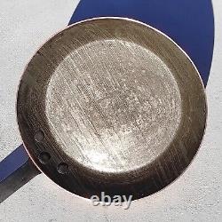 Poêle à frire ronde en cuivre vintage français de 7,7 pouces avec revêtement en étain et poignée en fonte de 1,8 lb