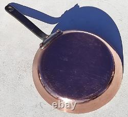 Poêle à frire ronde en cuivre vintage français de 7,7 pouces avec revêtement en étain et poignée en fonte de 1,8 lb