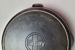 Poêle en fonte Griswold No. 12 Antique, couleur grise, avec anneau de chaleur P/n 719, étiquette Erie Pa USA.