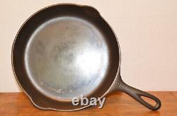 Poêle en fonte Victor 722 C gris de la marque Griswold MFG CO, rare avec anneau de chauffe plat #8