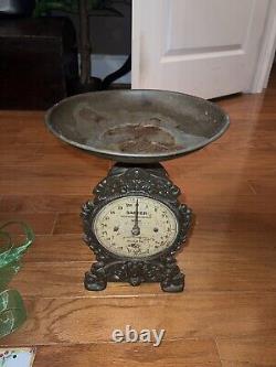Poids de balance de cuisine victorienne antique Salter en fonte anglaise n ° 49, fonctionne 20 lb