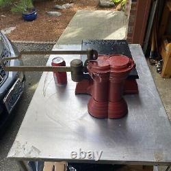 Rare Antique Howe Scale Co. No 5025 Balance Scale en fonte pour magasin général 60 LB