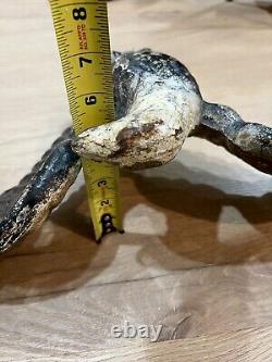 Rare Antique Weathered Cast Iron American Eagle 28 Lbs Historic Decor<br/>Traduction en français: Rare Aigle américain en fonte antique et patiné de 28 livres, décoration historique.
