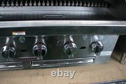 Southbend HDC-36 Gril à gaz naturel de 36 pouces avec radiants en fonte