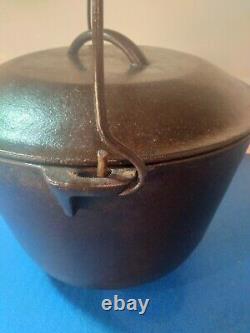 Vintage Faitout en fonte à 3 pieds avec couvercle à poignée pour pot de haricots 10 1/4 8.