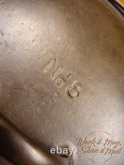 Vollrath #8 Faitout en Fonte Rétro Rénové 3 Pièces (Base, Trépied, Couvercle) Vollrath #8 Faitout en Fonte Rétro Rénové 3 Pièces (Base, Trépied, Couvercle)